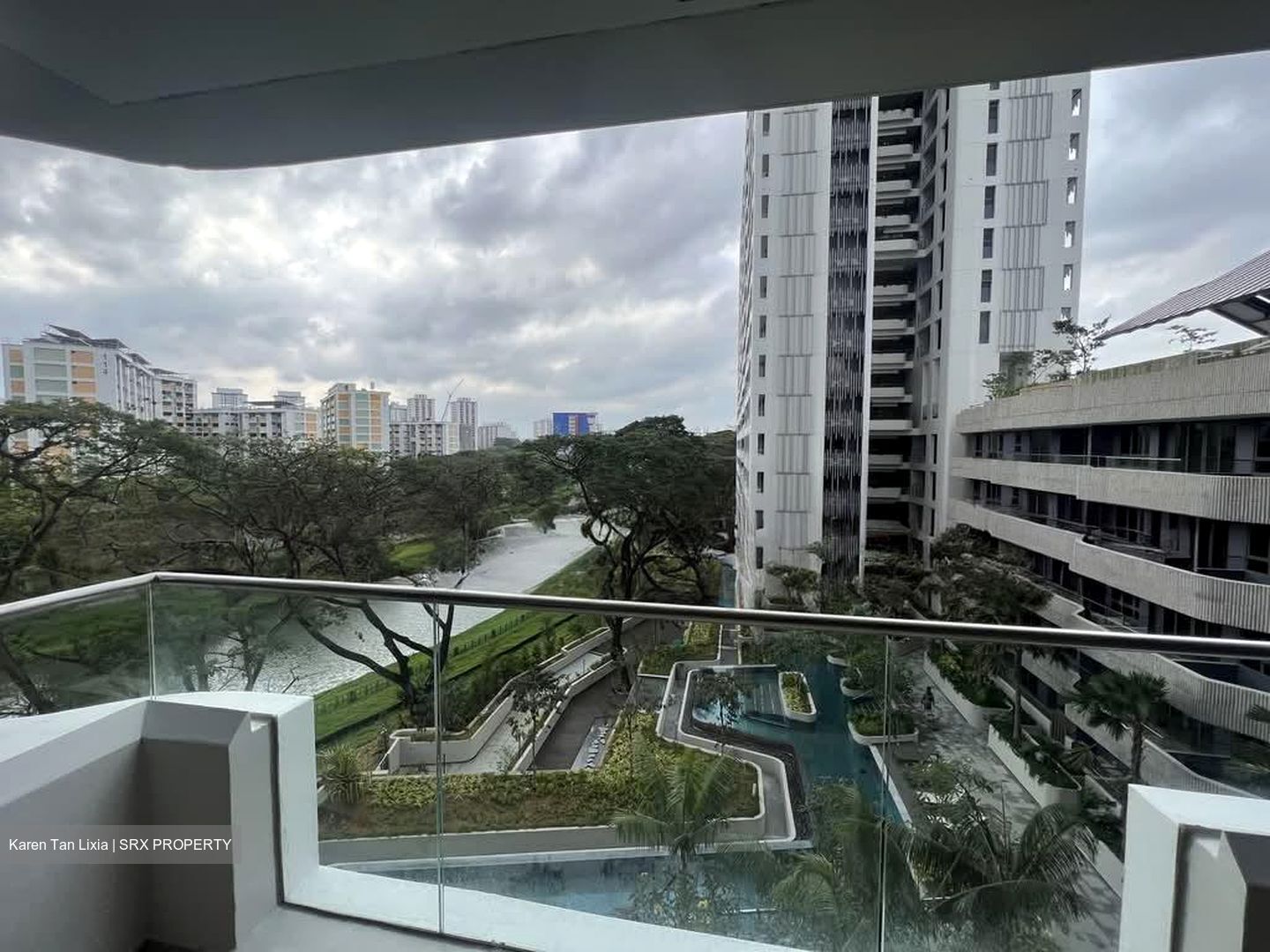 The Tre Ver (D13), Condominium #577071591